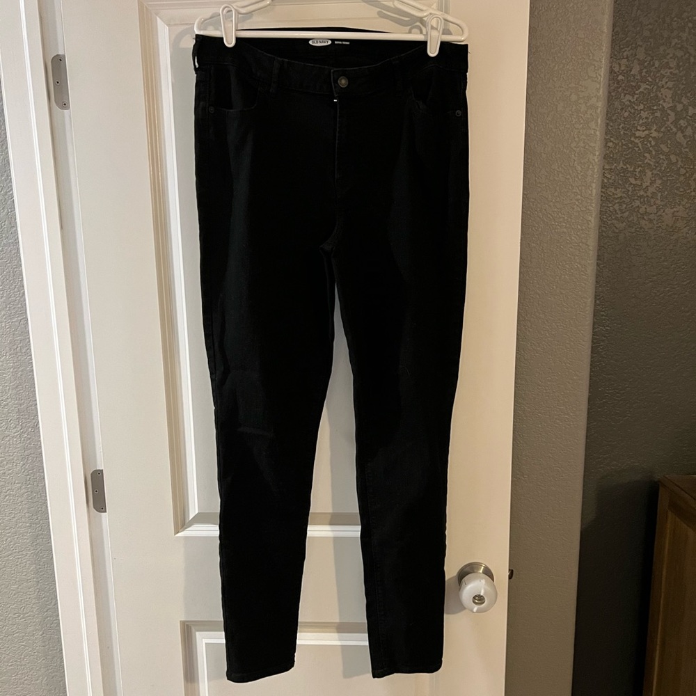 Women’s Old Navy black skinny jeans 14 tall